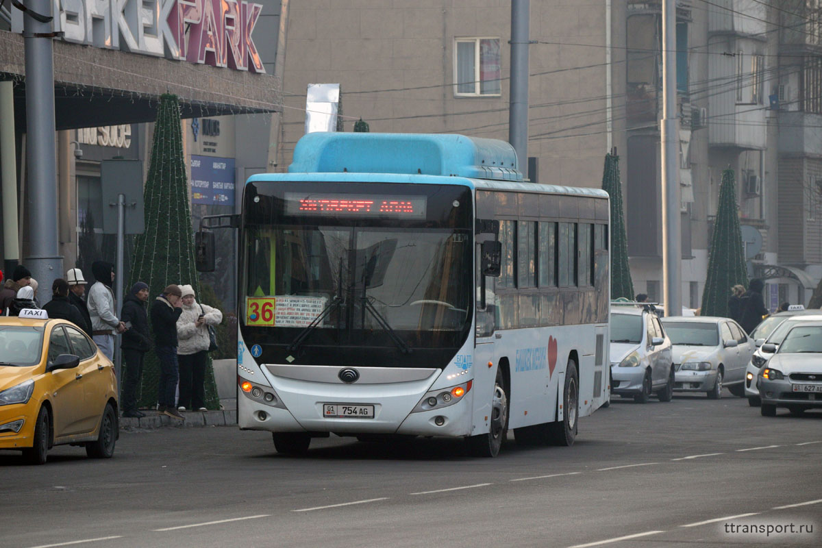 Бишкек. Yutong ZK6108HGH 01 754 AG