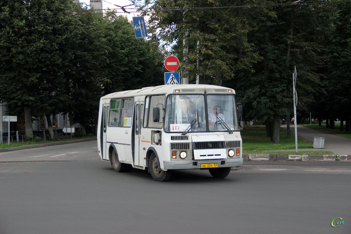 Великий Новгород. ПАЗ-32054 ае334