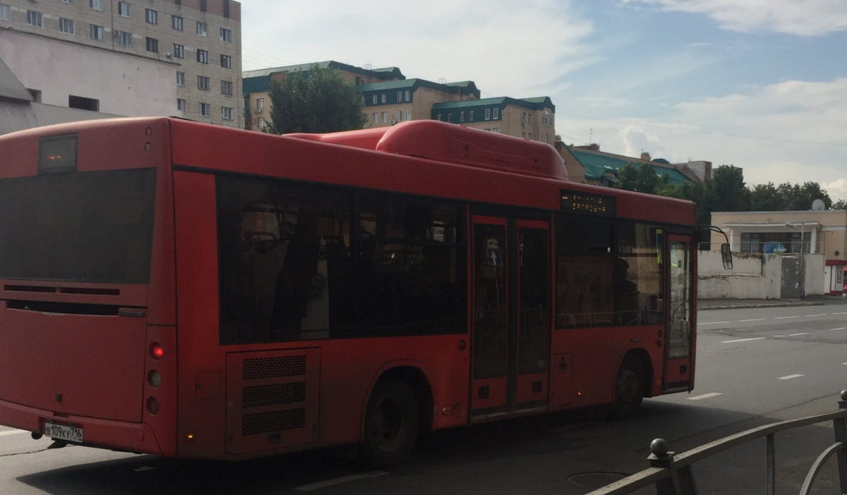 797 автобус маршрут. Lotos 206. Автобус фото. Автобус с797. Красный автобус Казань.