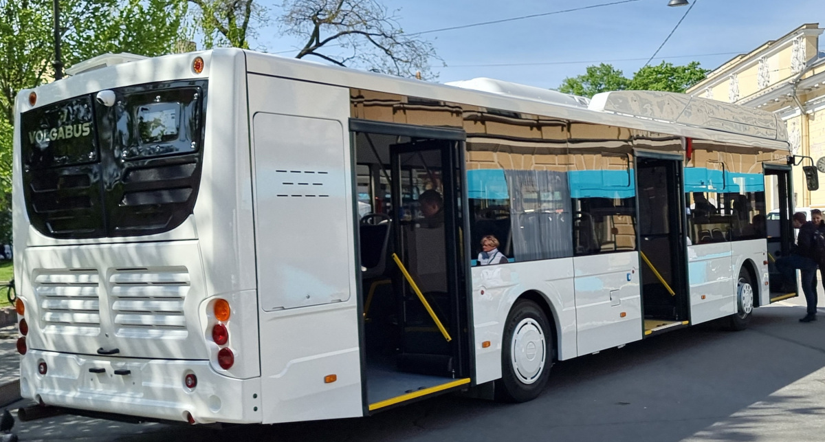 Санкт-Петербург. Автобус Volgabus-5270G2 на фестивале SPbTransportFest — 2023