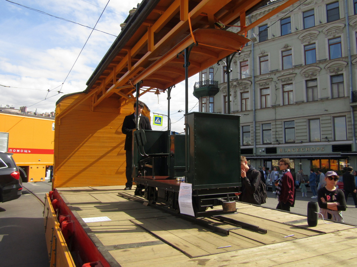Санкт-Петербург. Вагон дачного узкоколейного трамвая