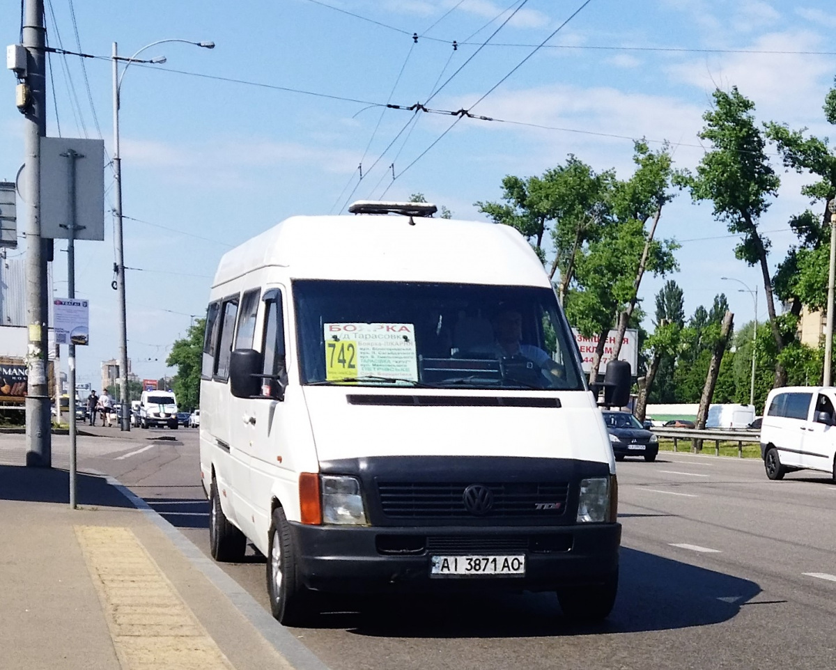 Киев. Volkswagen LT35 AI3871AO