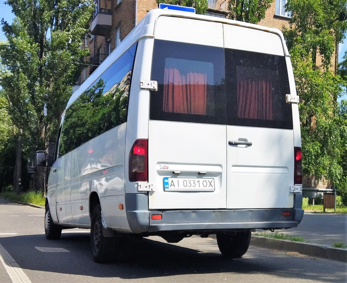 Киев. Mercedes-Benz Sprinter 312D AI0331OX