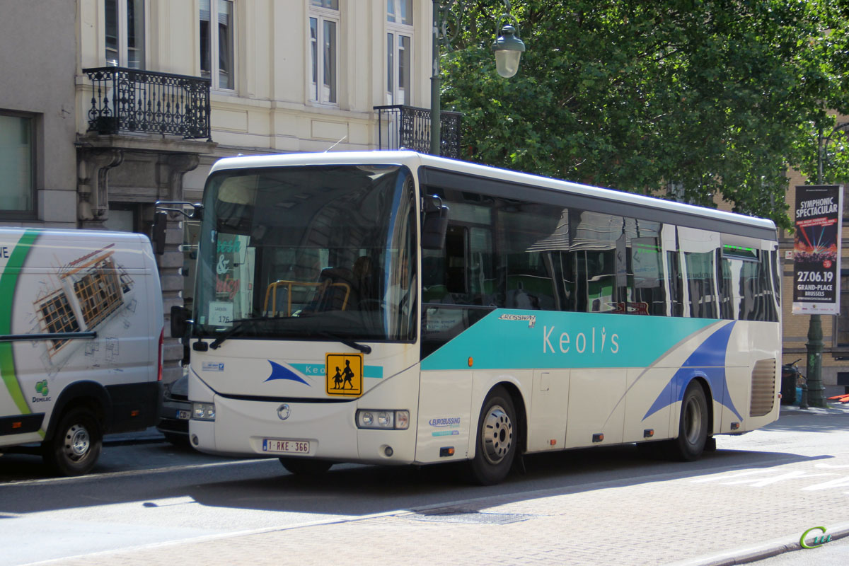 Автобус брюссель. Irisbus Crossway. Автобус 10. Маршрутка 366. Автобус 14.