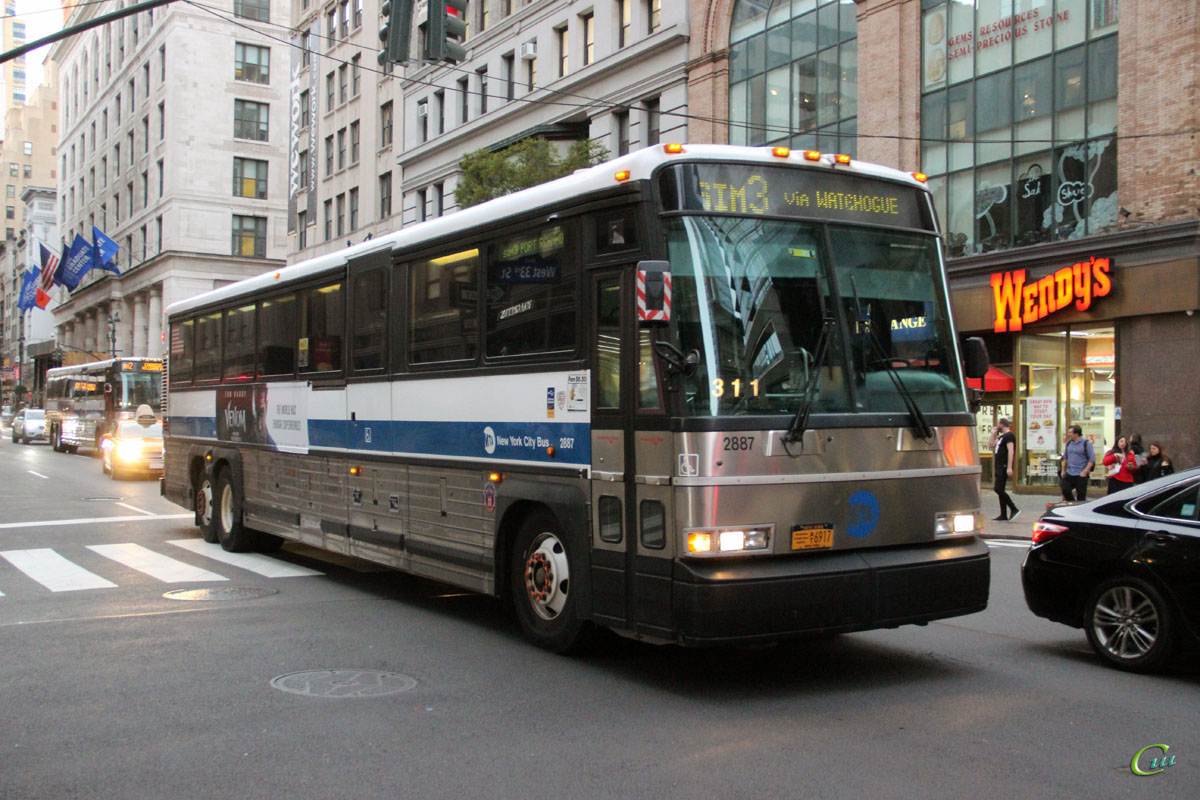 MCI D4500 AT6917 - Нью-Йорк - Фото №256909 - Твой Транспорт