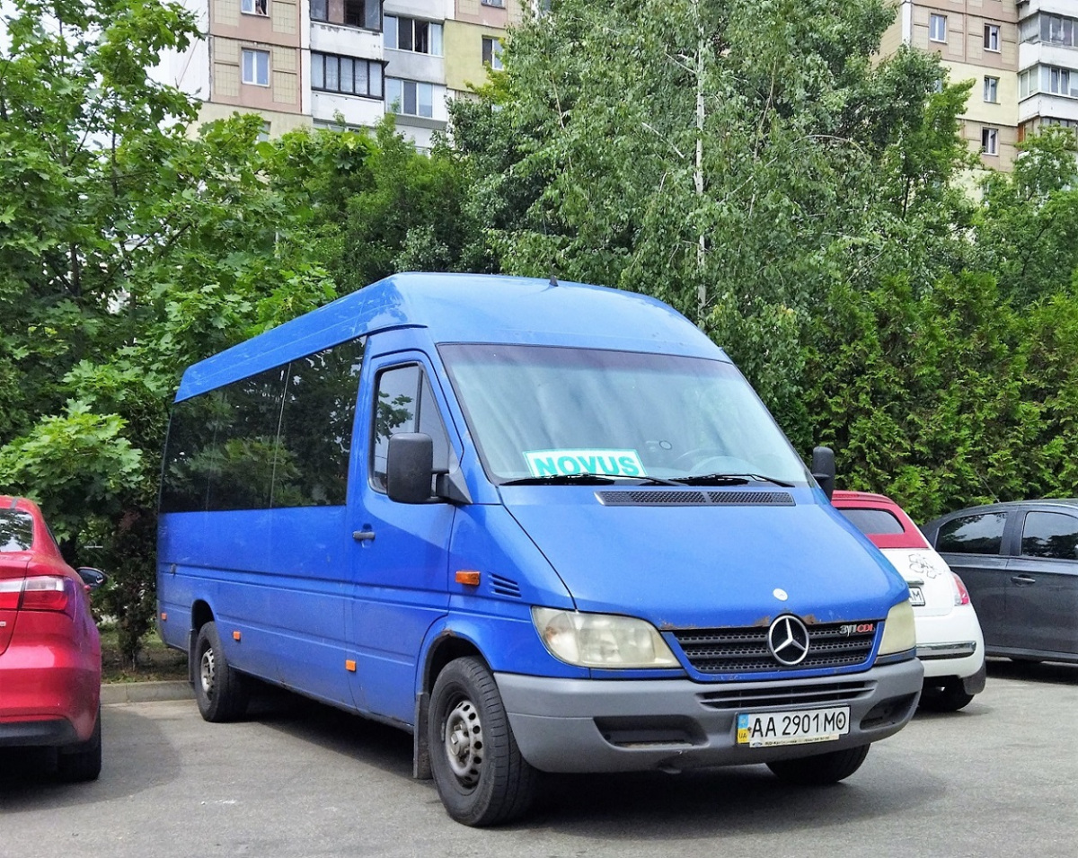 Киев. Mercedes-Benz Sprinter 311CDI AA2901MO
