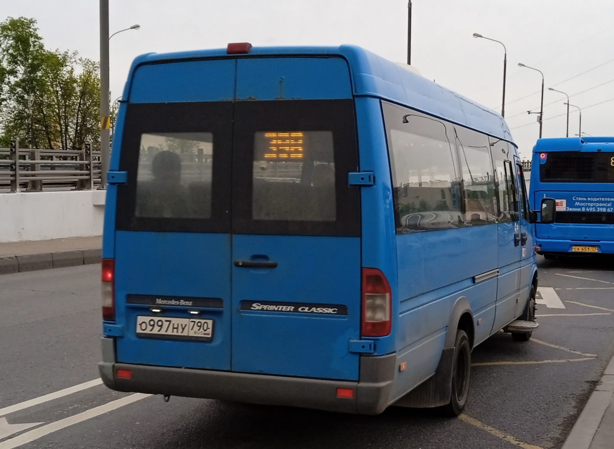 Москва. Луидор-223206 (Mercedes-Benz Sprinter) о997ну