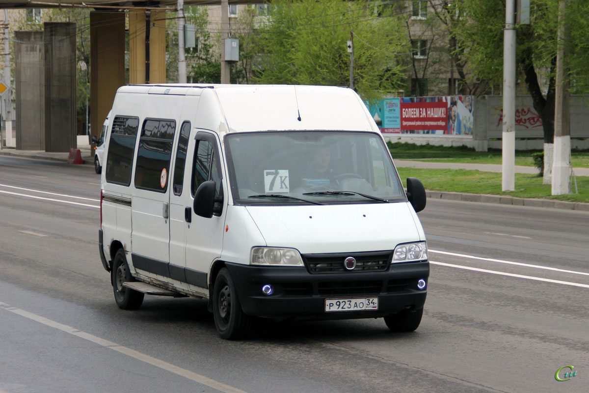 Луганск маршрутка 134. Н684кн774.