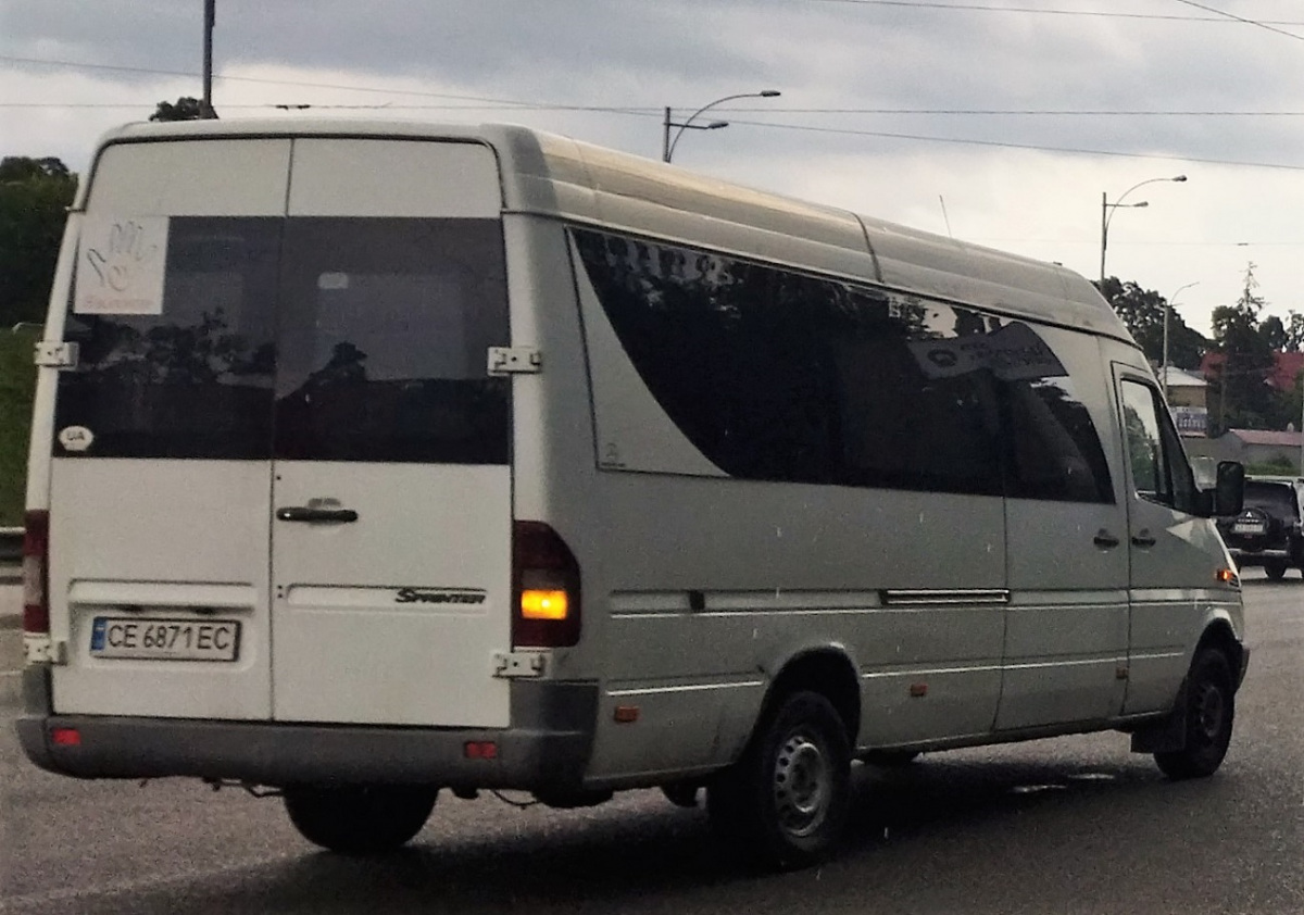 Киев. Mercedes-Benz Sprinter 316CDI CE6871EC