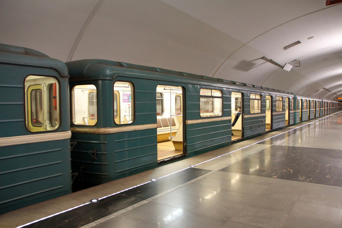 Москва. 81-714.5М (МВМ) № 1063