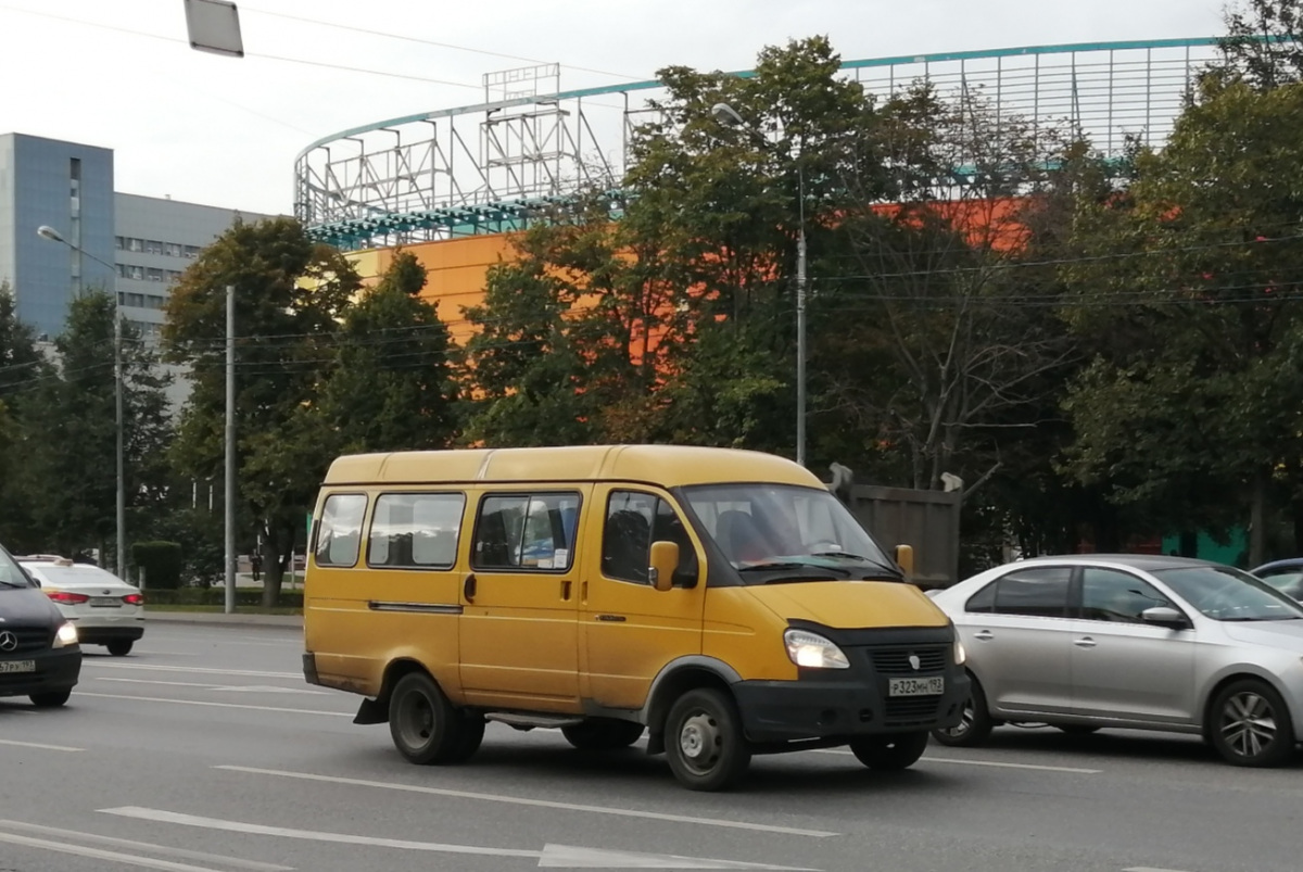 Москва. ГАЗель (все модификации) р323мн