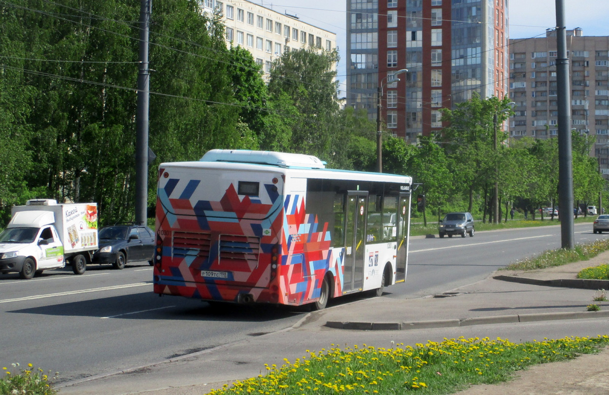 Санкт-Петербург. Volgabus-4298.G4 (LNG) р109тс
