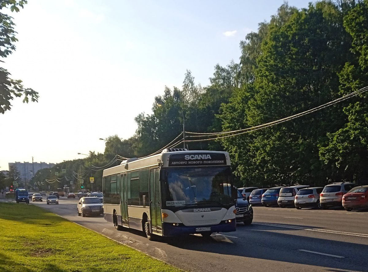 Москва. Scania OmniLink CK95UB к580хс