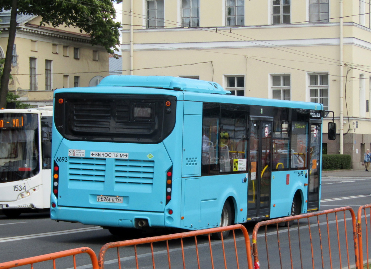 Санкт-Петербург. Volgabus-4298.G4 (LNG) р626нн