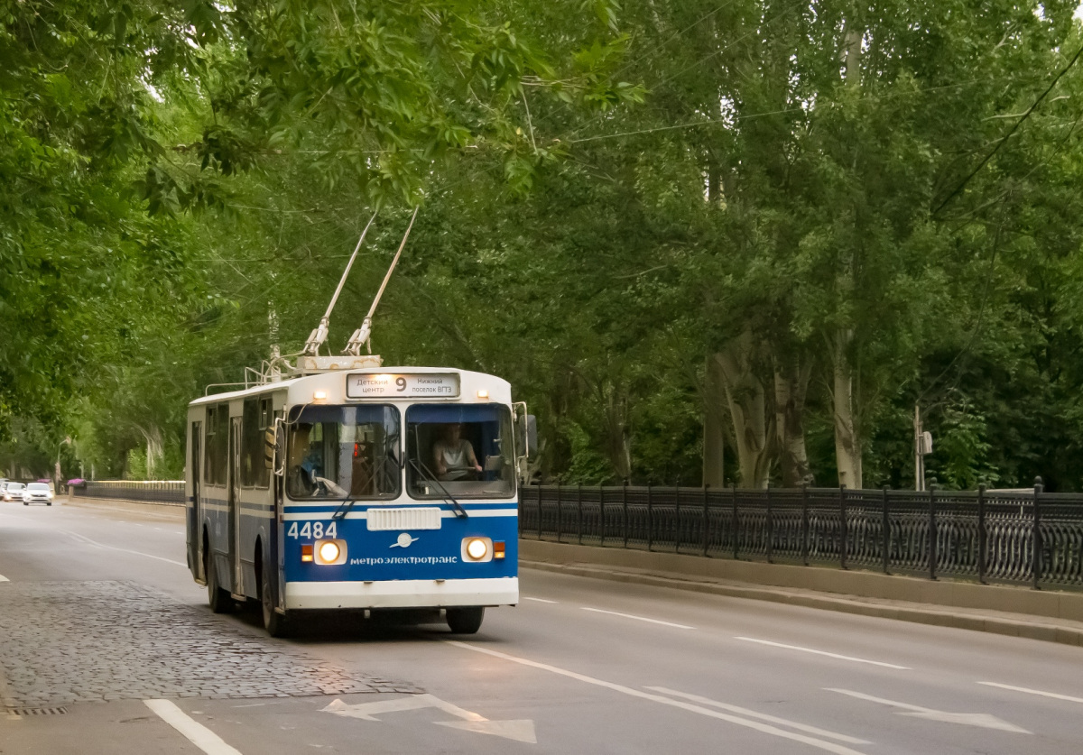Волгоград. ЗиУ-682Г-016 (012) №4484