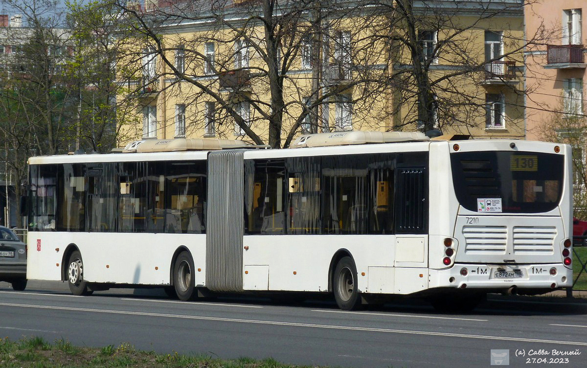 Санкт-Петербург. Volgabus-6271.05 е872ам