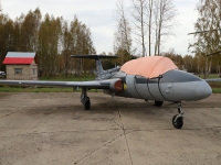 Воротынск. Учебно-тренировочный самолёт L-29 AERO Delfin