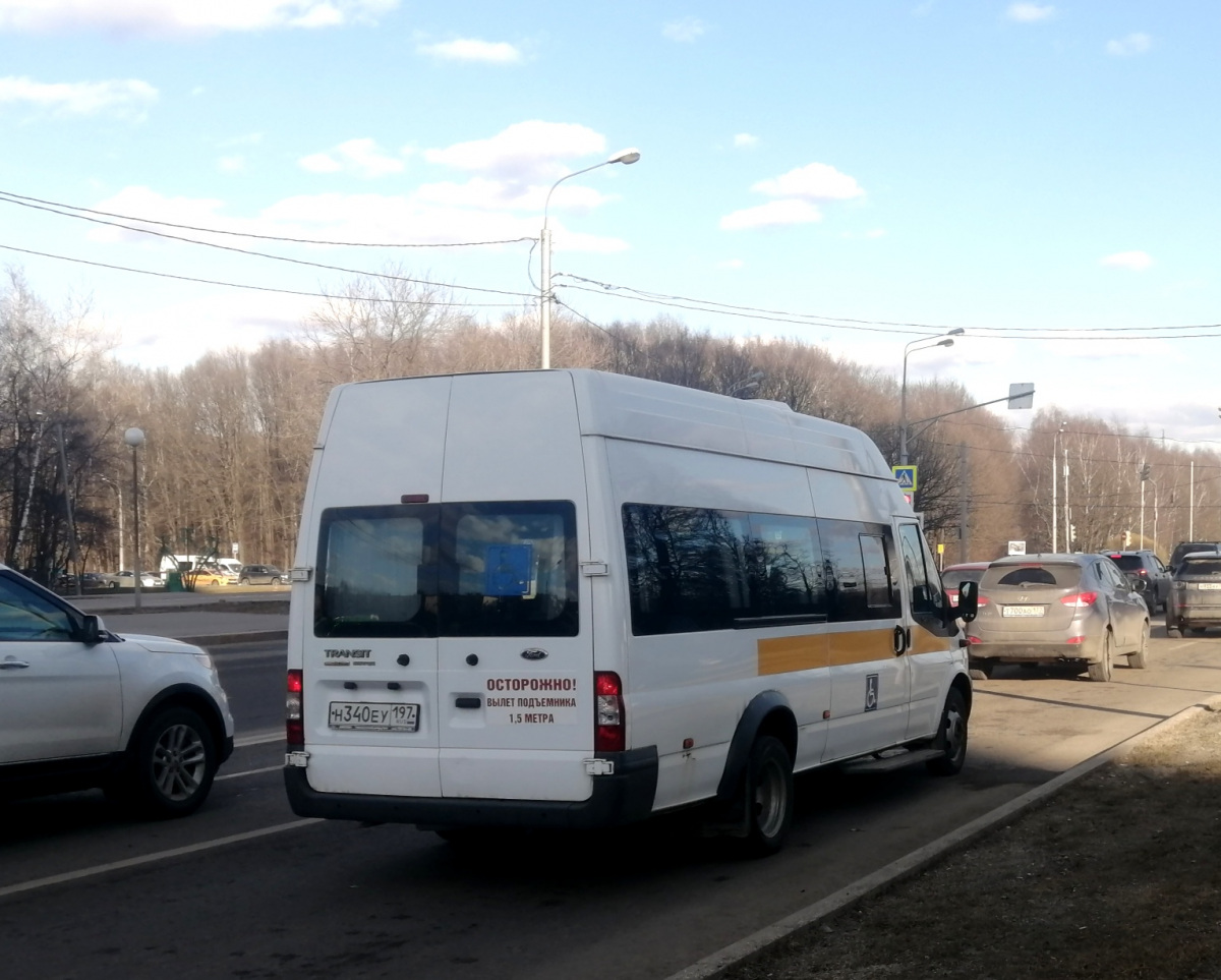 Москва. Нижегородец-2227SD (Ford Transit) н340еу