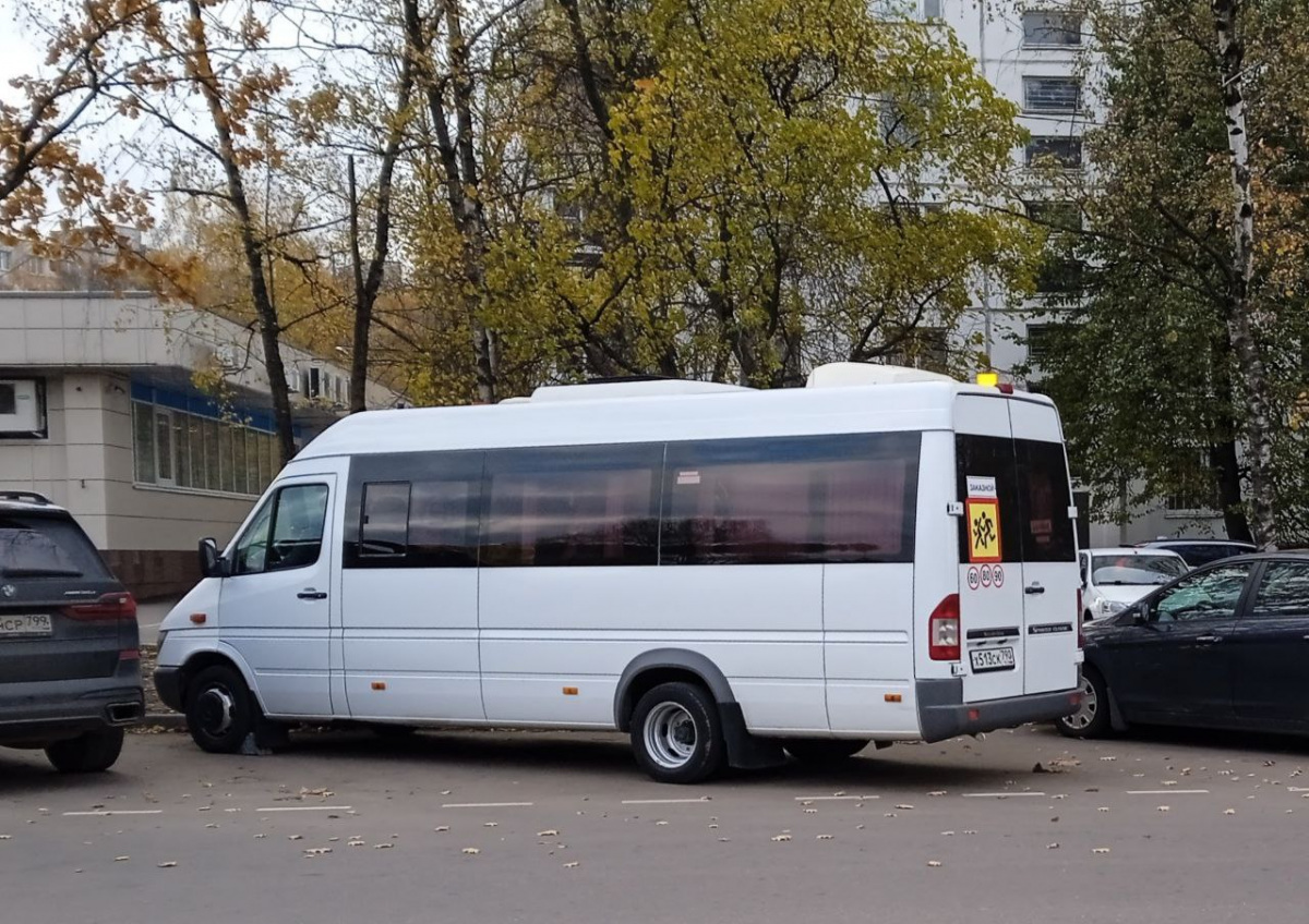 Москва. Луидор-223215 (Mercedes-Benz Sprinter) х513ск
