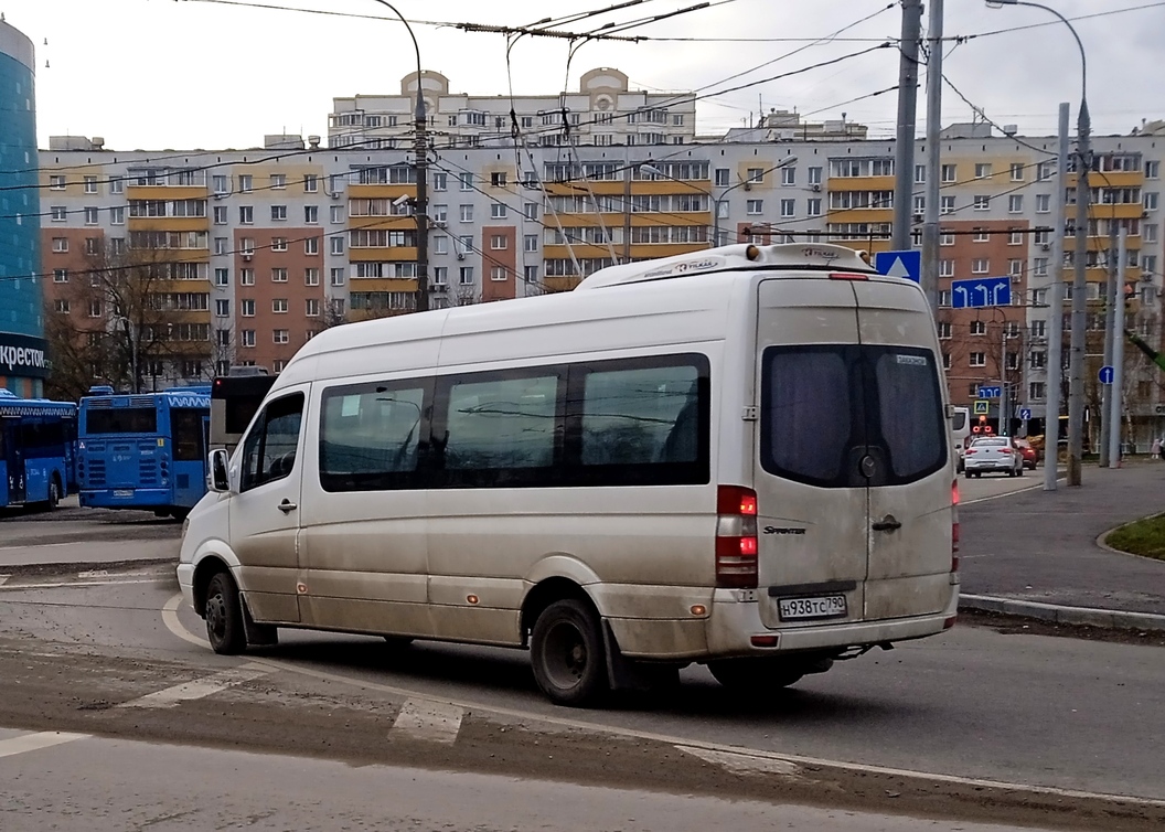 Москва. Mercedes-Benz Sprinter 316CDI н938тс