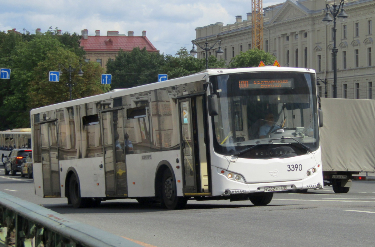 Санкт-Петербург. Volgabus-5270.00 у262тв