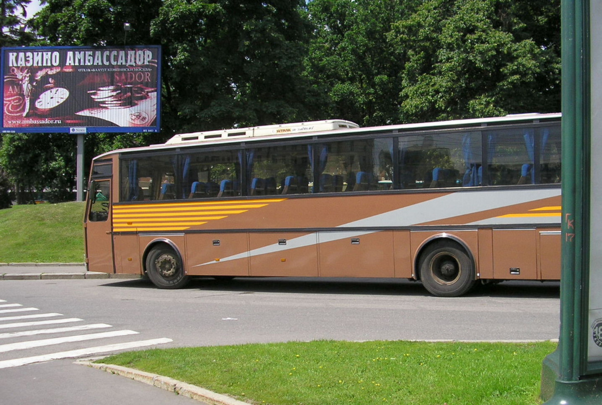 Москва. Неизвестный автобус TAM-260A119