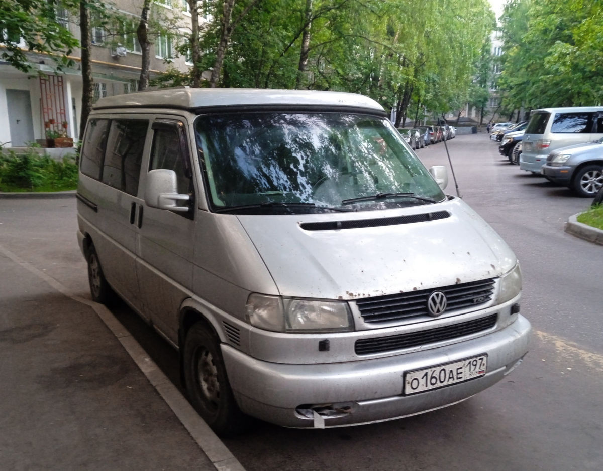 Москва. Volkswagen T4 Transporter о160ае