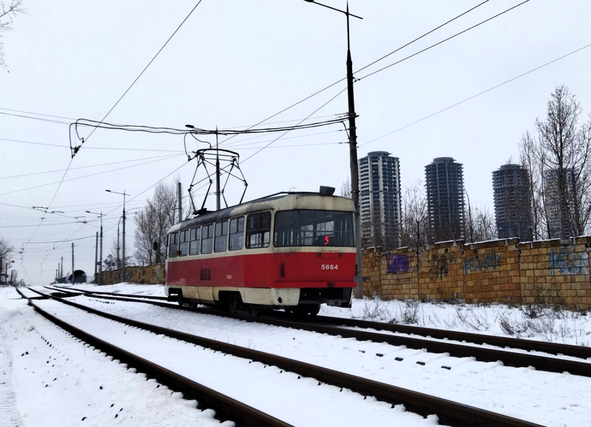 Киев. Tatra T3SUCS №5664