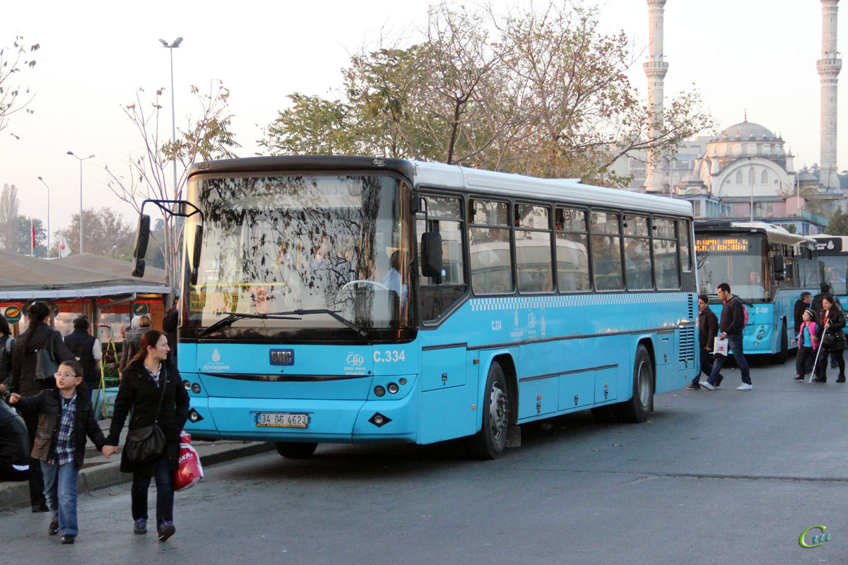 Стамбул. BMC Belde 34 AOK 29, BMC Belde 34 DS 4623