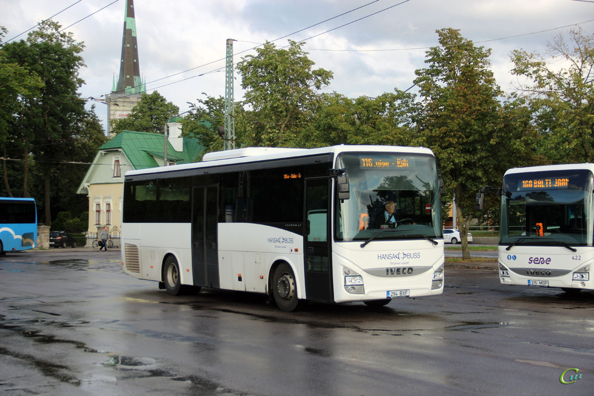 Таллин. IVECO Crossway Line 10.8M 294 BXF