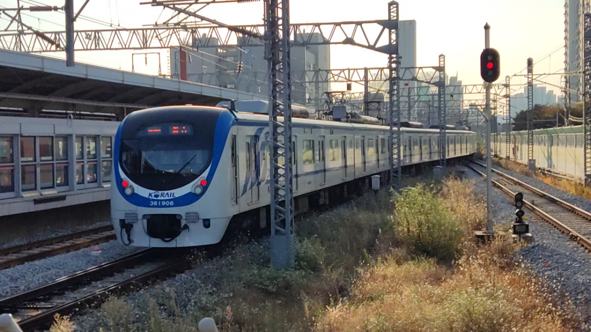 Сеул. Korail Class 361000 № 361-08