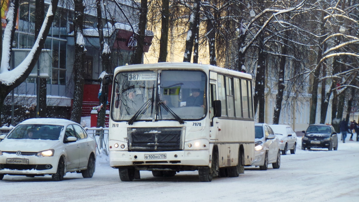 Санкт-Петербург. ПАЗ-320402-05 в100но
