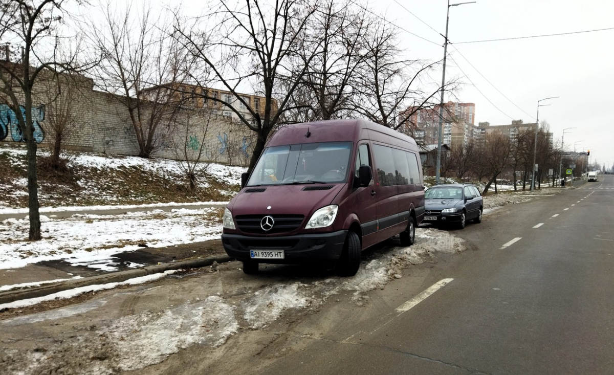 Киев. Mercedes-Benz Sprinter 313CDI AI9395HT