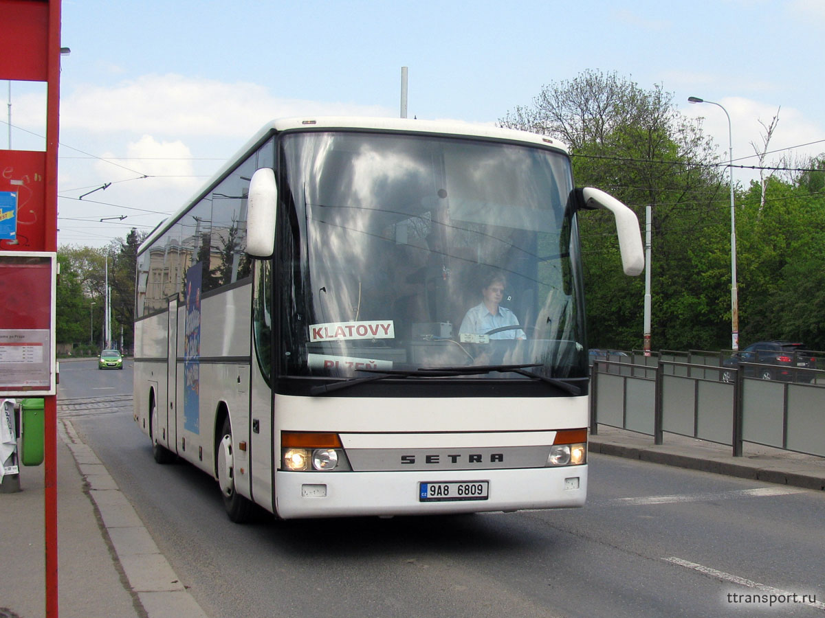 Прага. Setra S315GT-HD 9A8 6809
