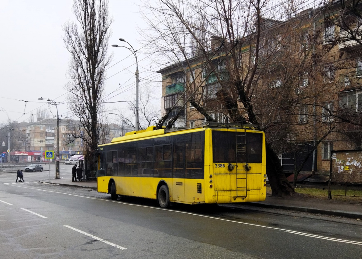 Киев. Богдан Т70110 №3386