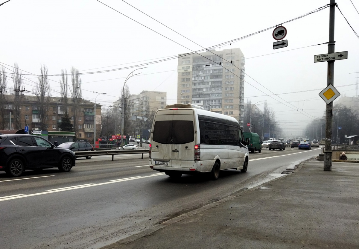 Киев. Mercedes-Benz Sprinter 906BB55 AB4604KI
