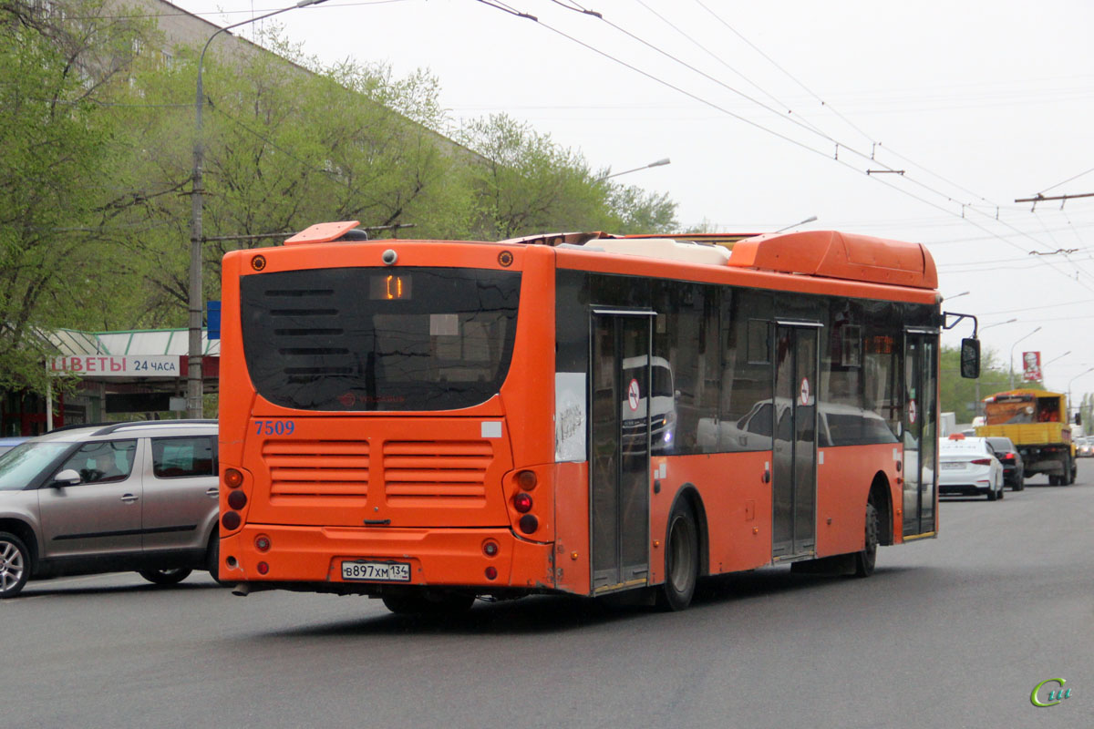 Волгоград. Volgabus-5270.G2 (CNG) в897хм