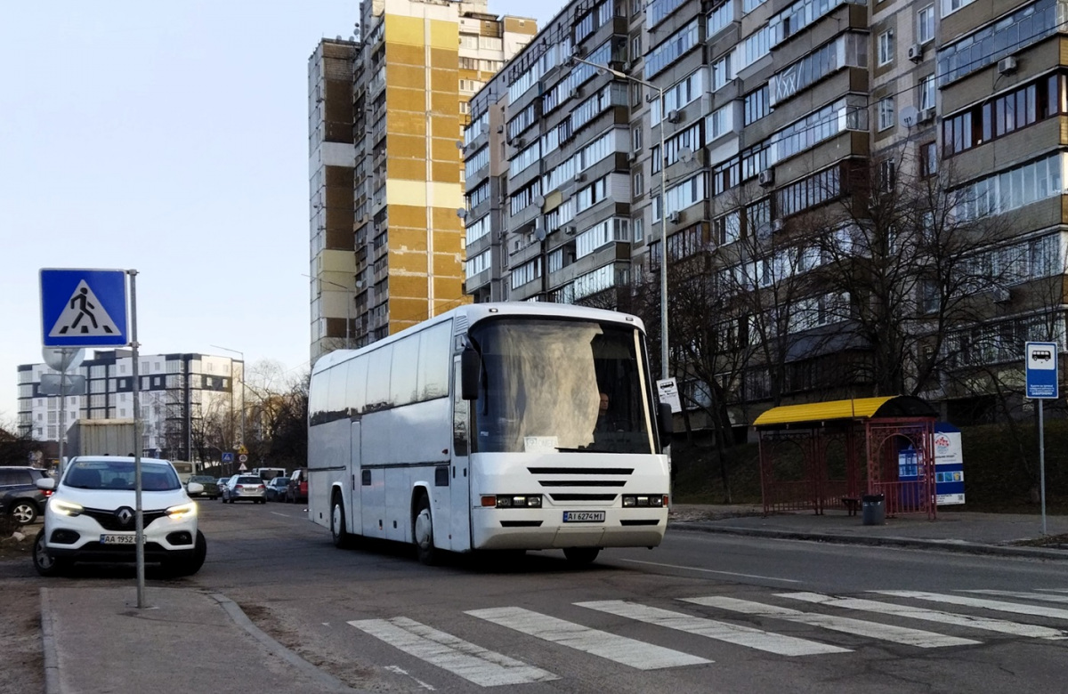 Киев. Neoplan N316K Transliner AI6274MI