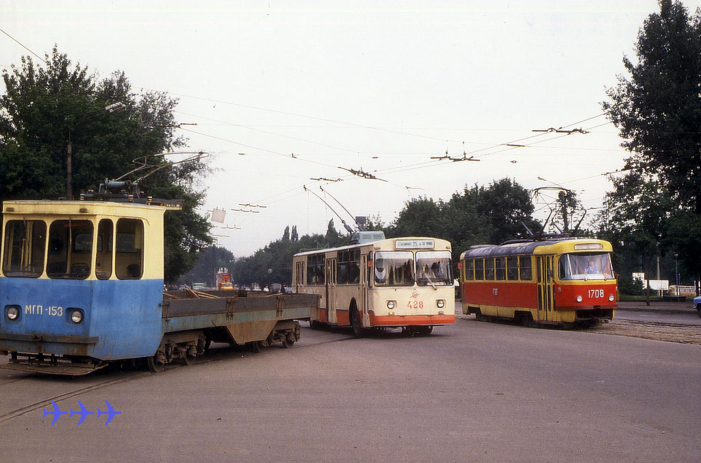 Харьков. МТВ-82 №МГП-153, Tatra T3 (двухдверная) №1708, ЗиУ-682В №428