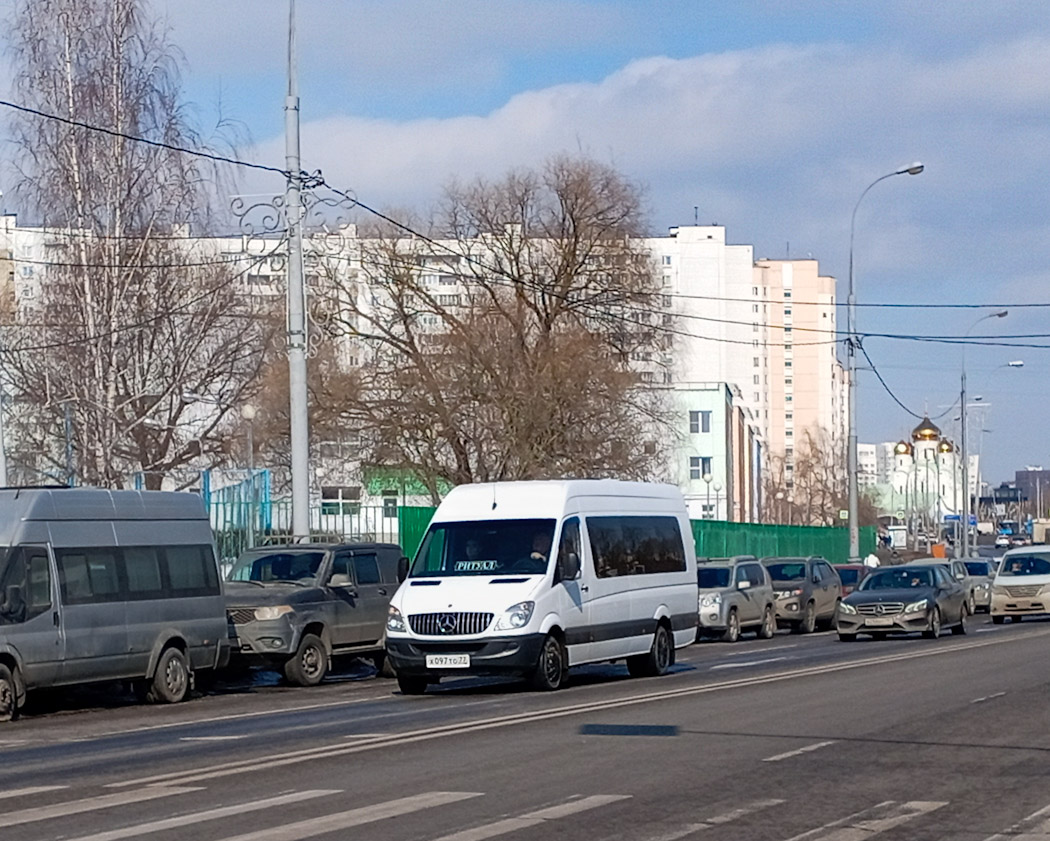 Москва. Луидор-22360C (Mercedes-Benz Sprinter) х097то
