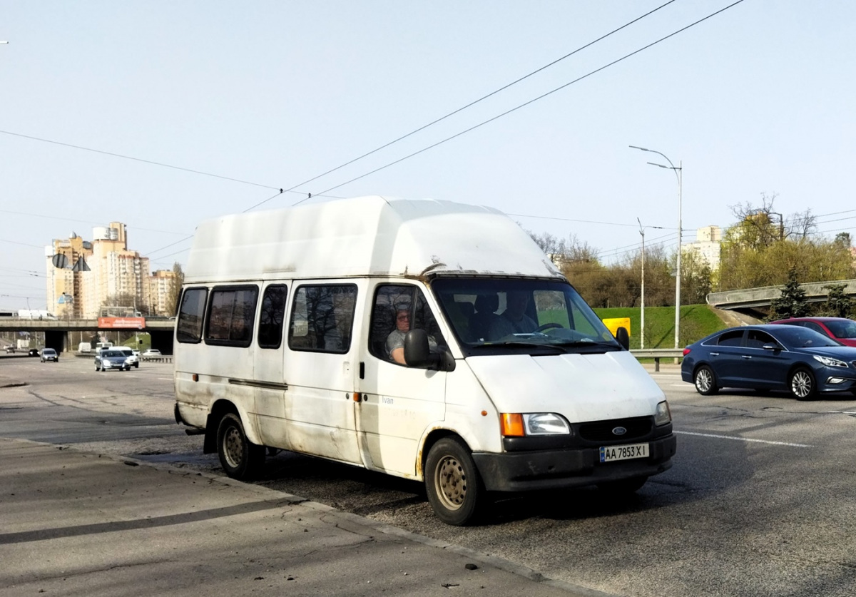 Киев. Ford Transit AA7853XI