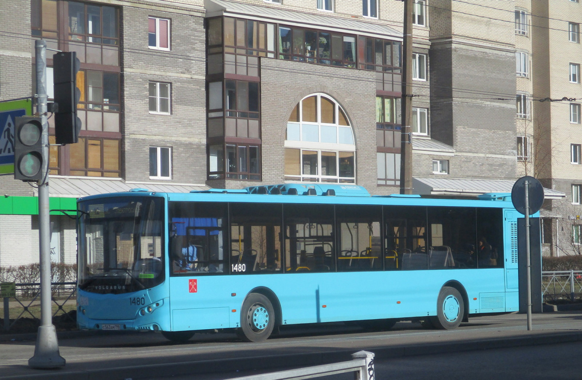 Санкт-Петербург. Volgabus-5270.02 с563ам