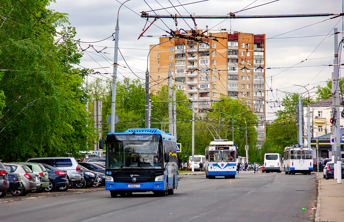 ЗиУ-682 КР Иваново №2, ЗиУ-682 КР Иваново №12, ЛиАЗ-4292.60 к820ое -  Подольск (Россия) - Фото №310685 - Твой Транспорт