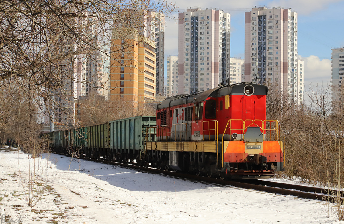 Работники московского депо попались на краже дизеля из локомотива