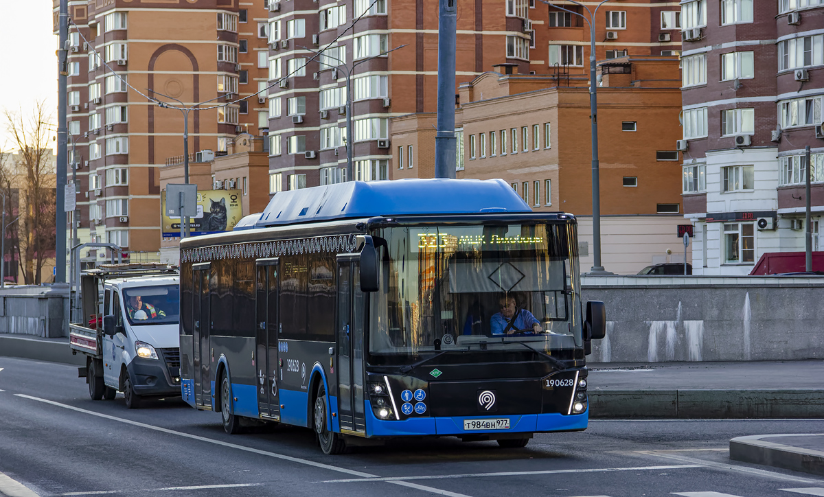ЛиАЗ-5292.67 (CNG) т984вн - Москва - Фото №360570 - Твой Транспорт